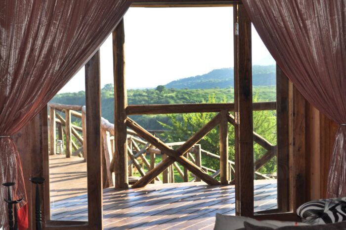 Cedarberg Travel | Lake Manyara Escarpment Luxury Lodge
