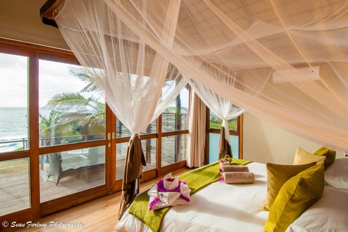 massing-beach-lodge-ocean-view-rooms-interior