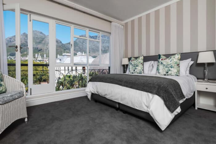 Cedarberg Travel | Cape Town Hollow Boutique Hotel